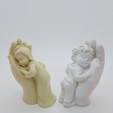 Load and play video in Gallery viewer, God Hand Silicone Mould Fondant Mould Resin Gypsum Chocolate Candle Mould
