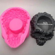 Load image into Gallery viewer, 3D Horror Skull Silicone Mold
