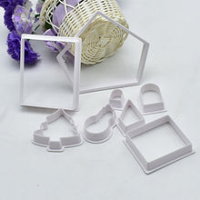 Load image into Gallery viewer, 8pcs/set 3D Christmas Cookie Cutters Cake Cookie Mold

