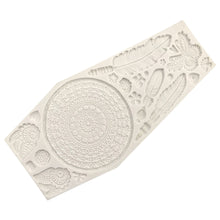 Load image into Gallery viewer, Feather Butterfly Lace Cake Border Mold
